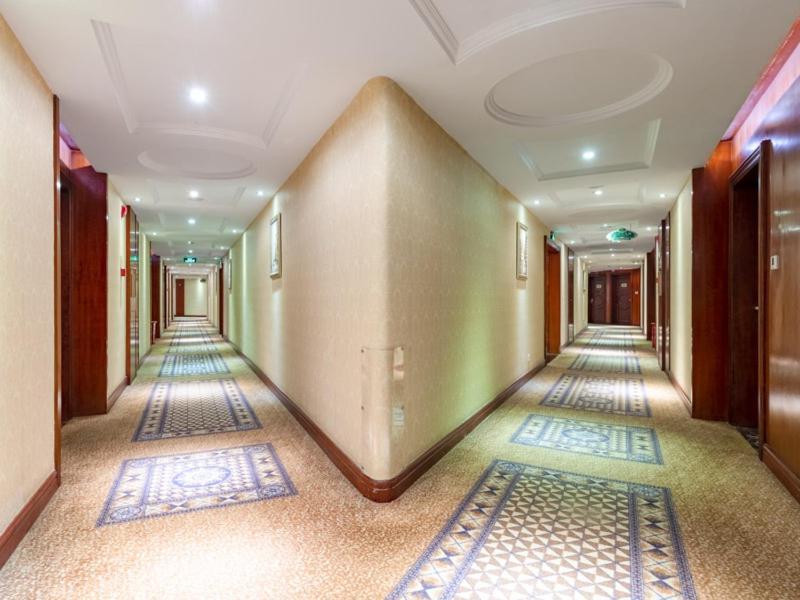 Vienna Hotel Shenzhen Songgang Shajiang Road Exteriér fotografie